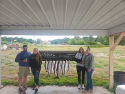  Explore Lake Michigan's Depths!